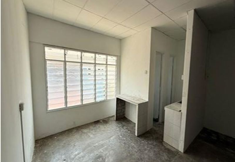 Rawang Bukit Sentosa Double Storey Shoplot For Rent 1st and Ground Floor