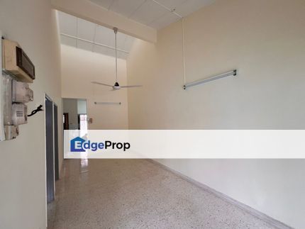 Taman Mayang Jaya Single Storey Terrace House Basic Furnished Guarded, Selangor, Kelana Jaya