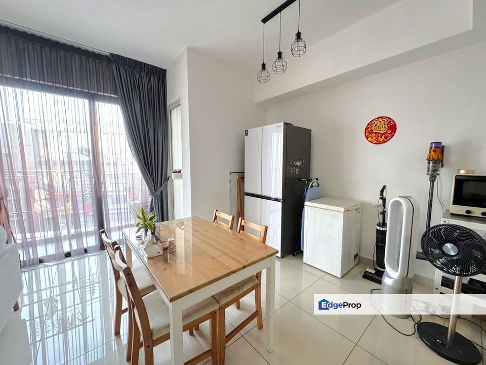 Paisley Tropicana Metropark, Serviced Residences Below Market Price For Sale, Freehold with balcony, Selangor, Subang Jaya