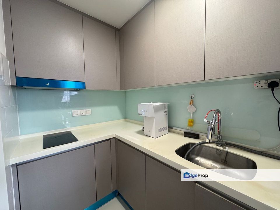 Paisley Tropicana Metropark, Serviced Residences Below Market Price For Sale, Freehold with balcony, Selangor, Subang Jaya