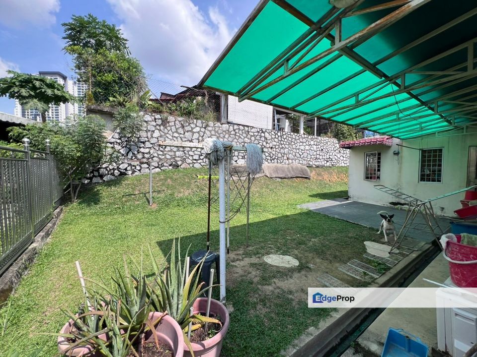 Seksyen 12 Petaling Jaya Single Storey Bungalow Renewed Lease Easy Loan, Selangor, Petaling Jaya