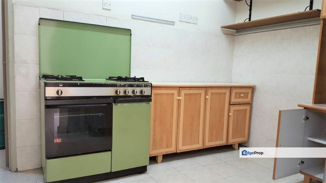 D'aman Ria Condo Ara Damansara Freehold 3 Bedrooms Walking Distance to LRT Station, Selangor, Ara Damansara