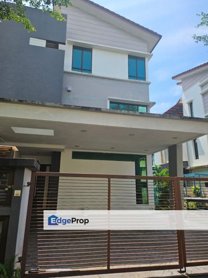 Taman Tropika 2 Three Storey Semi D House Freehold Near UKM KTM, Selangor, Kajang