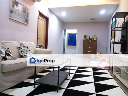 Sea Park 1.5 Storey House Fully Renovated and Extended Freehold near LRT, Selangor, Petaling Jaya