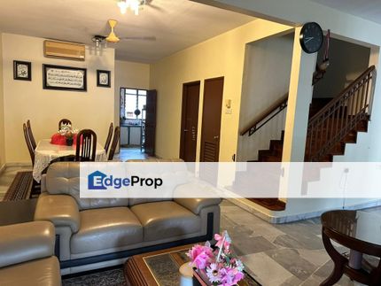 USJ 16 Subang Jaya Double Storey Gated Guarded Freehold House for Sale, Selangor, USJ