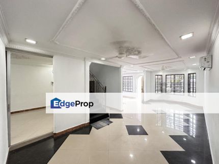 Double Storey Terrace House Renovated Freehold in Kelana Jaya SS5 Petaling Jaya, Selangor, Kelana Jaya