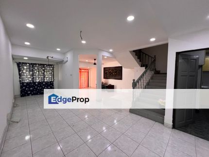 [Facing Park] Taman Mayang SS25 Double Storey House Freehold PJ Extra Parking, Selangor, Petaling Jaya