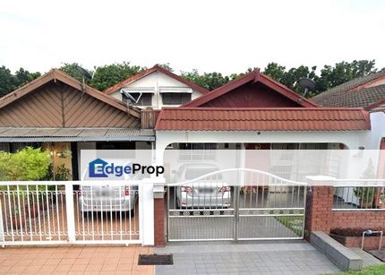 SS14 Subang Jaya Single Storey House with Attic, Freehold walk to LRT, Selangor, Subang Jaya