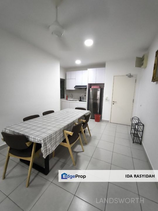 Harmoni Eco Majestic R M 1200 Fully Furnished Semenyih , Selangor, Semenyih