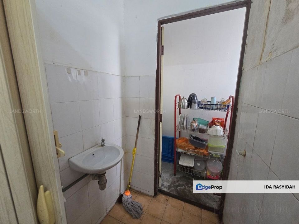 Flat Desa Mentari Petaling Jaya For Sale Below Mv, Selangor, Petaling Jaya