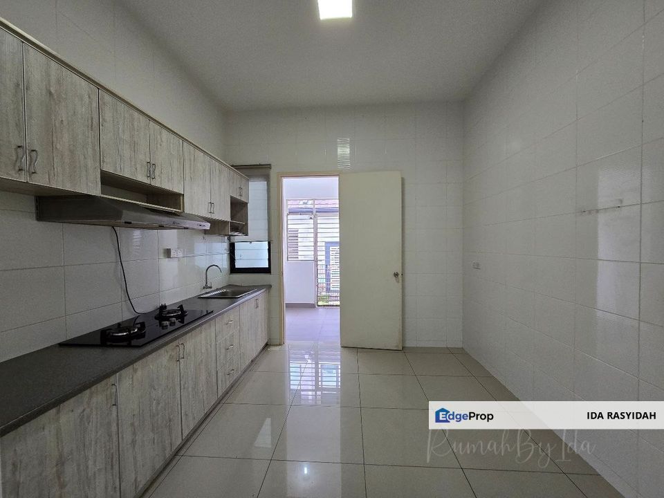 Cradleton Eco Majestic Semenyih Double Storey Renovated, Selangor, Semenyih