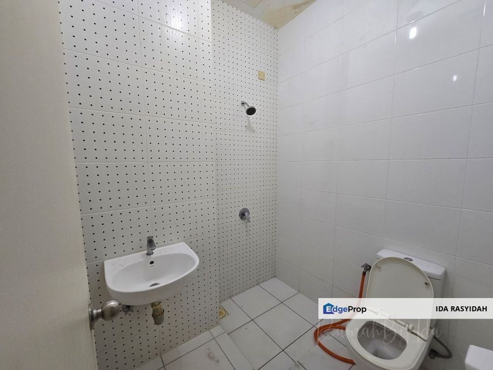 Cradleton Eco Majestic Semenyih Double Storey Renovated, Selangor, Semenyih