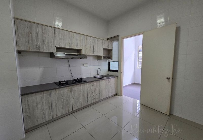 Cradleton @ Eco Majestic