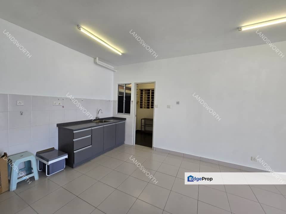 D'Cerrum Setia Ecohill RM950 Semenyih Cabinet Aircond, Selangor, Semenyih