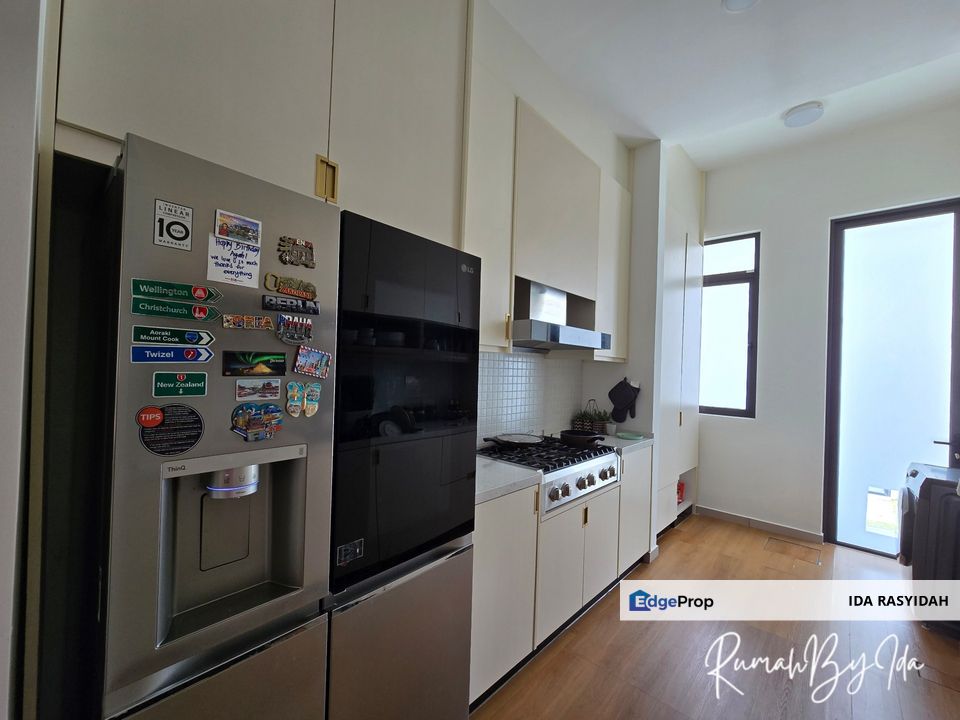 Mellowood Eco Majestic Semenyih Double Storey For Sale Fully Furnished, Selangor, Semenyih