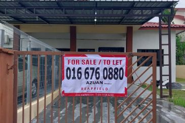 SINGLE STOREY SEMI-D SALAK TINGGI, SEPANG SELANGOR