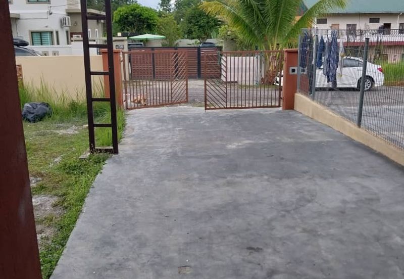 SINGLE STOREY SEMI-D SALAK TINGGI, SEPANG SELANGOR