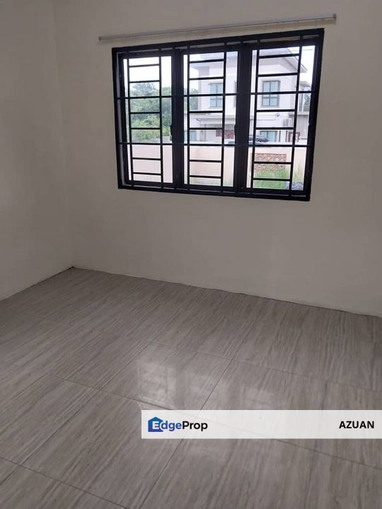 SINGLE STOREY SEMI-D SALAK TINGGI, SEPANG SELANGOR, Selangor, Sepang