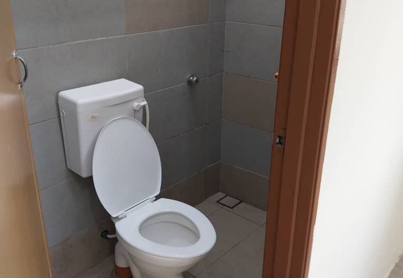 SINGLE STOREY SEMI-D SALAK TINGGI, SEPANG SELANGOR