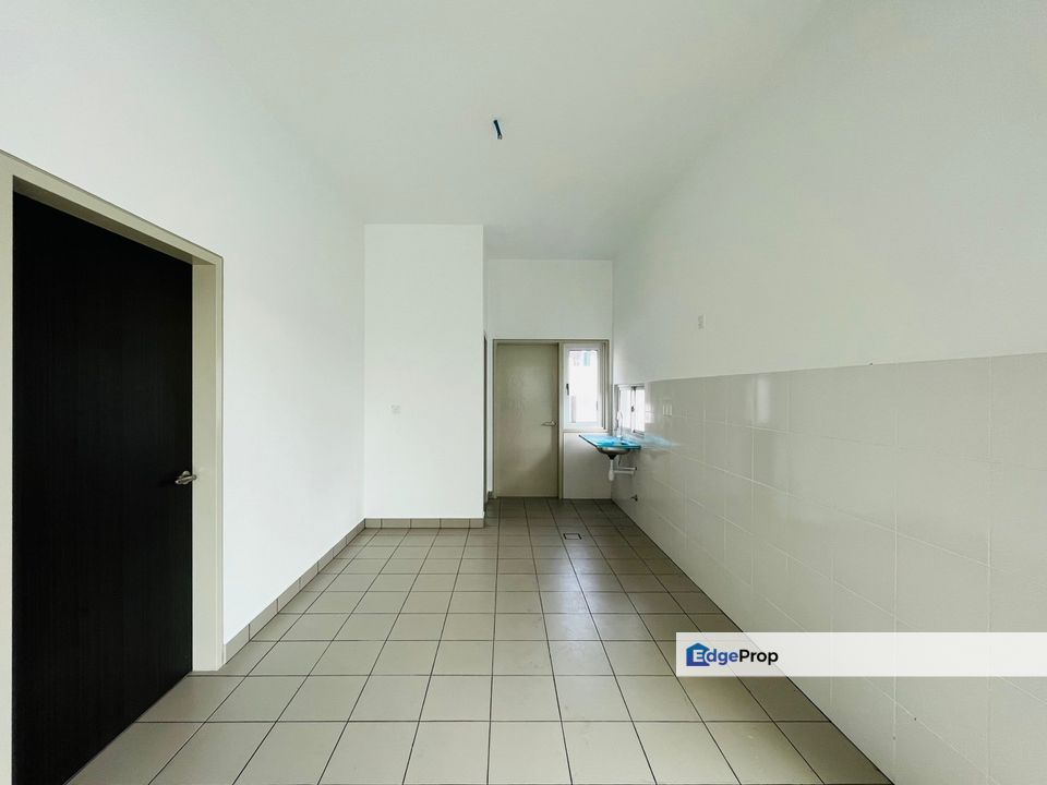 DOUBLE STOREY TERRACE HOUSE ADIVA@ SERENIA CITY SEPANG, Selangor, Sepang