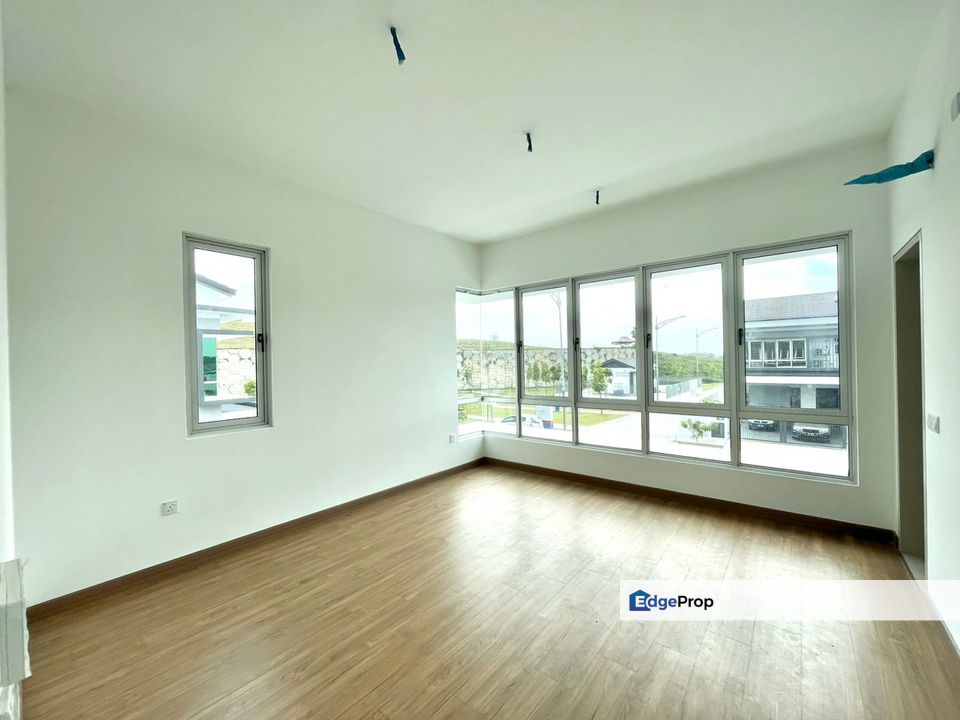 DOUBLE STOREY TERRACE HOUSE ADIVA@ SERENIA CITY SEPANG, Selangor, Sepang