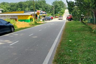 Bandar Baru Salak Tinggi