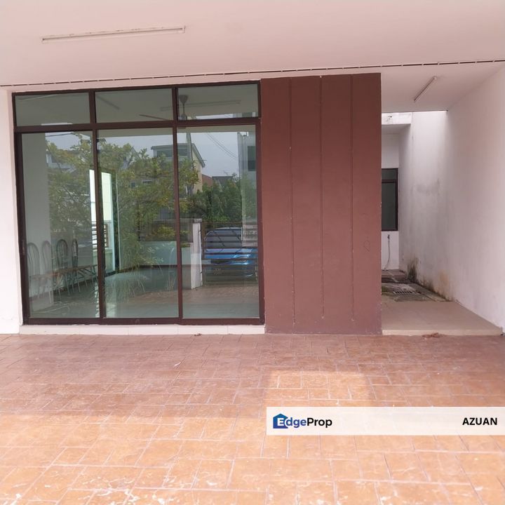 2 STOREY TERRACE HOUSE SAUJANA KLIA, SEPANG, Selangor, Sepang