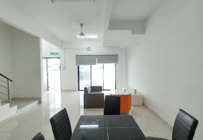 Taman Semarang Intan 1