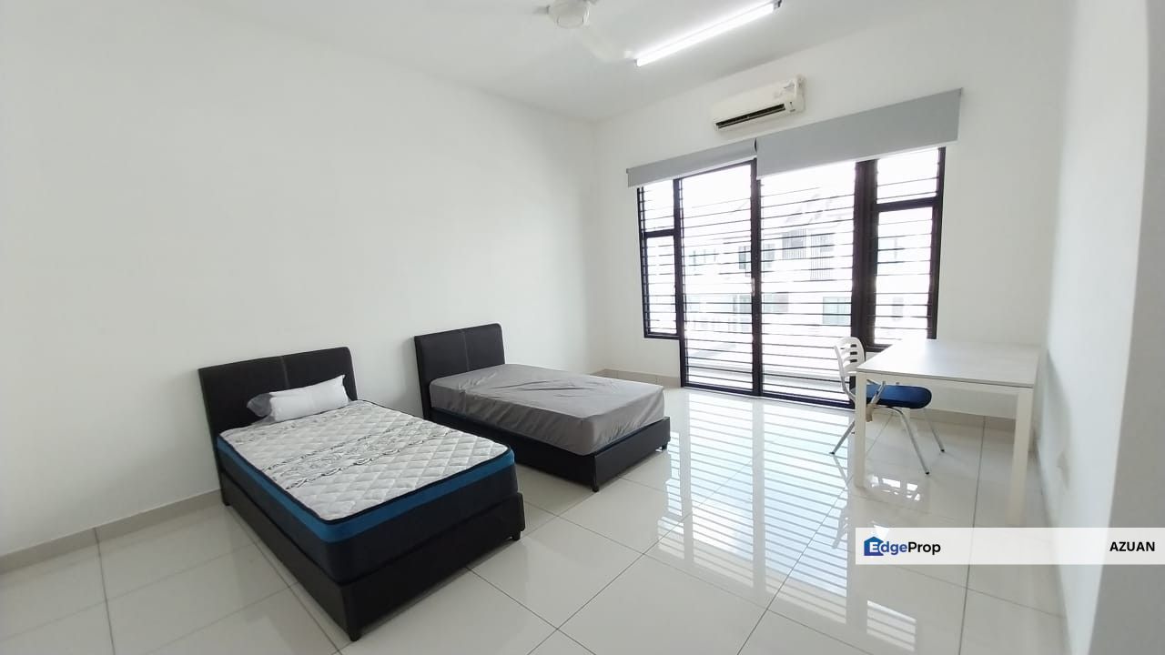 2 Storey Terrace (End Lot) Taman Semarang Intan, Dengkil , Selangor, Dengkil