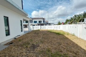 Taman Semarang Intan