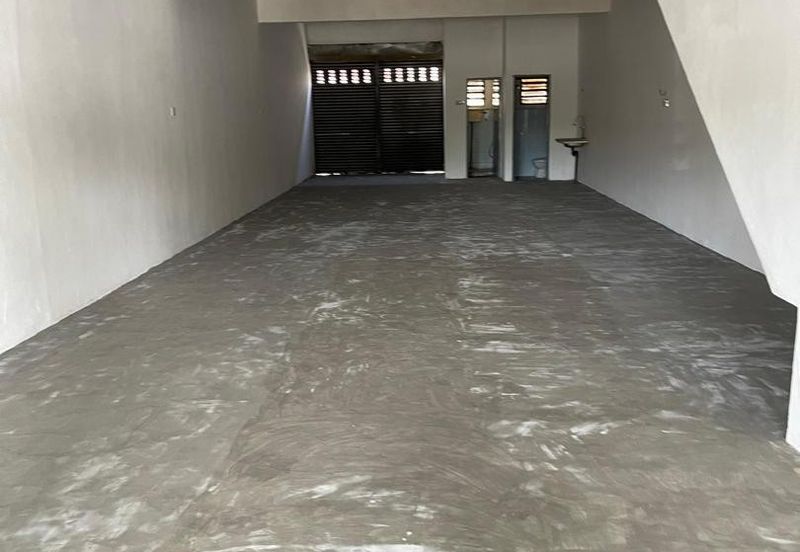 2 STOREY SHOPLOT DENGKIL FOR RENT