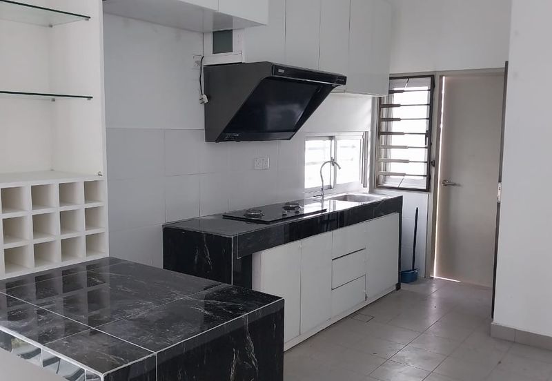 Serenia Adiva @ Serenia City