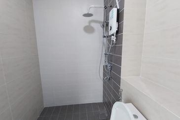 Serenia Adiva @ Serenia City