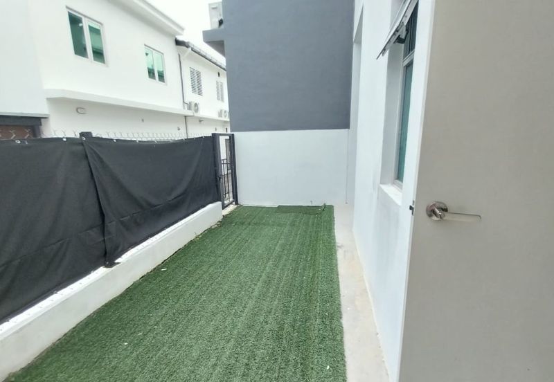 Serenia Adiva @ Serenia City