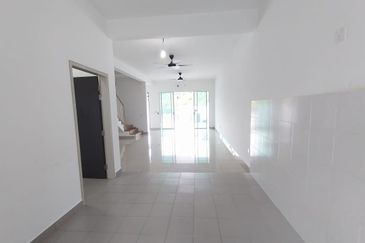 Serenia Adiva @ Serenia City