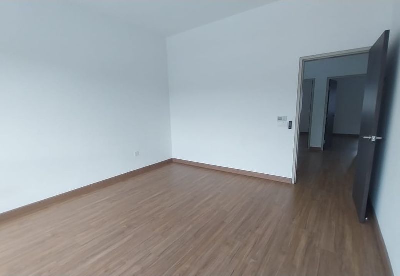 Serenia Adiva @ Serenia City