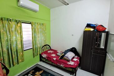 1 Storey Terrace Taman Impian Bukit Naga Seksyen 32 Shah Alam