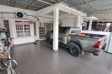 1 Storey Terrace Taman Impian Bukit Naga Seksyen 32 Shah Alam