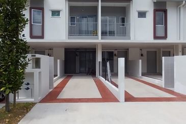 Greenwoods Seraya @ Salak Perdana