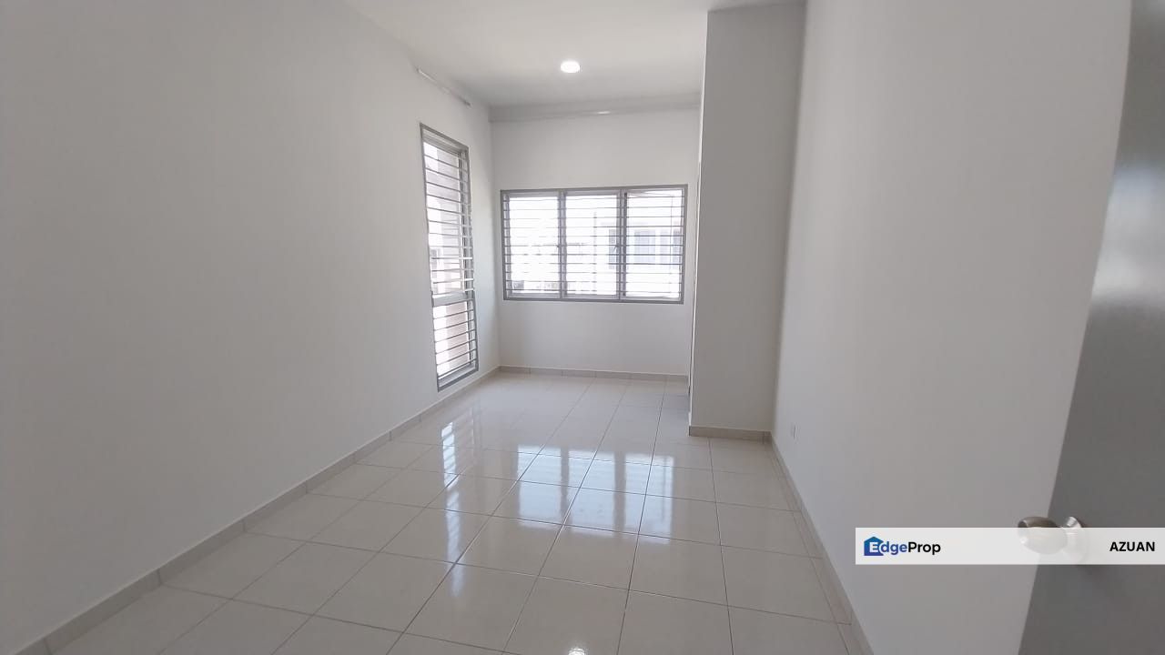 2 STOREY END LOT CENDANA TAMAN SALAK PERDANA BANDAR BARU SALAK TINGGI, Selangor, Dengkil