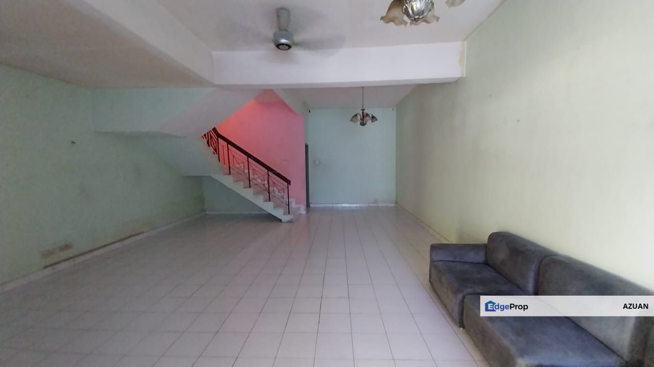 Taman Putra Dengkil, Selangor, Dengkil