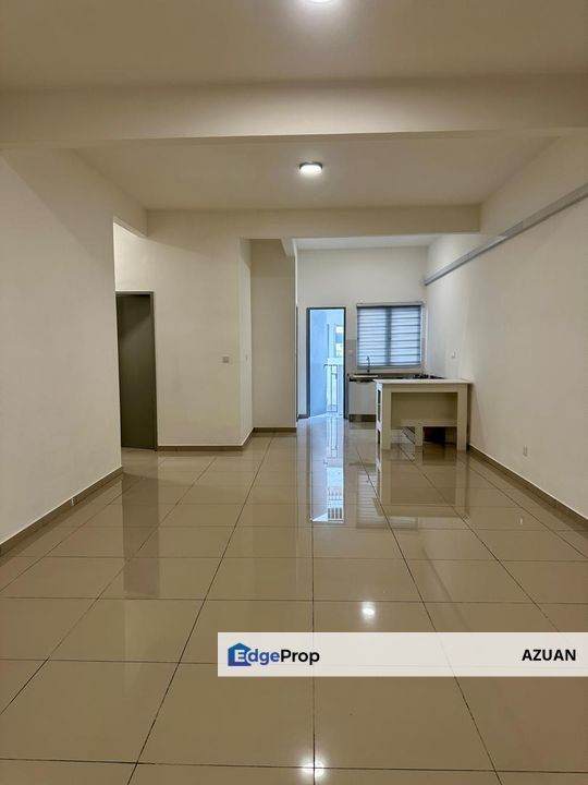 TOWNHOUSE SERAYA @ GREENWOODS TAMAN SALAK PERDANA BANDAR BARU SALAK TINGGI, Selangor, Sepang