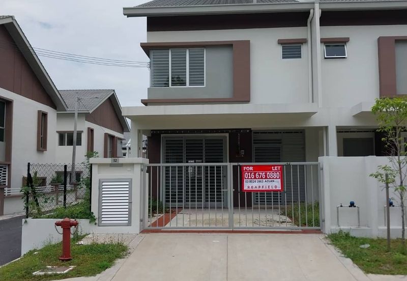 FACING OPEN AREA!!! 2 STOREY END LOT CENDANA@ GREENWOODS TAMAN SALAK PERDANA BANDAR BARU SALAK TINGGI