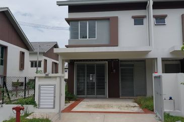 FACING OPEN AREA!!! 2 STOREY END LOT CENDANA@ GREENWOODS TAMAN SALAK PERDANA BANDAR BARU SALAK TINGGI