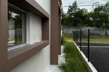 FACING OPEN AREA!!! 2 STOREY END LOT CENDANA@ GREENWOODS TAMAN SALAK PERDANA BANDAR BARU SALAK TINGGI