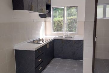 Townhouse Taman Salak Mulia, Salak Tinggi, Sepang