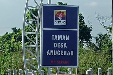 Bandar Baru Salak Tinggi
