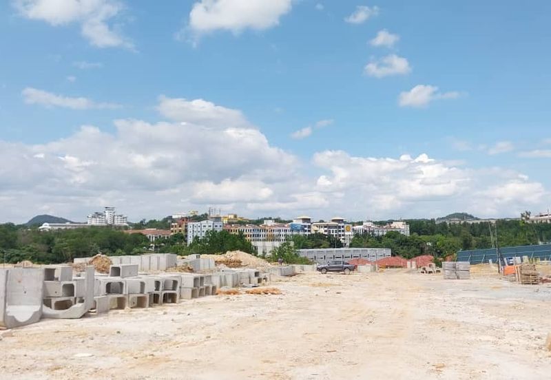 Bandar Baru Salak Tinggi