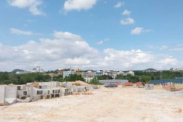 Bandar Baru Salak Tinggi