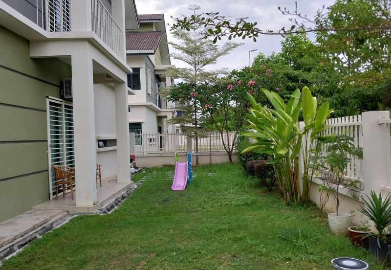 Avista @ Warisan Puteri